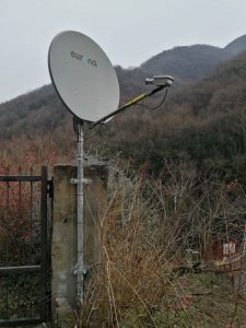 Impianto internet via satellite grazie a EURONA Wavetech - Serra Riccò - 003