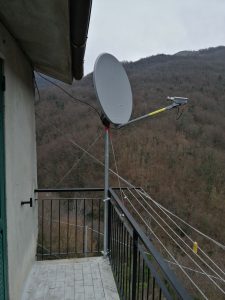 A Bargagli, installazione di un impianto Eurona Wavetech per connessione satellitare - 002